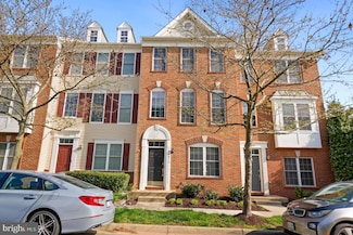 42812 Smallwood Terrace, Chantilly, VA 20152