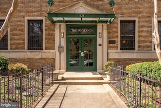 1724 17th St NW Unit 71, Washington, DC 20009