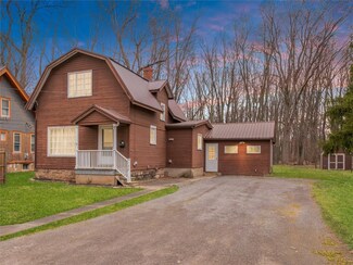127 Mcclelland St, Albion, NY 14411