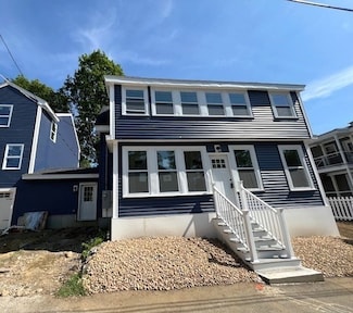 34 7th Ave, Haverhill, MA 01830