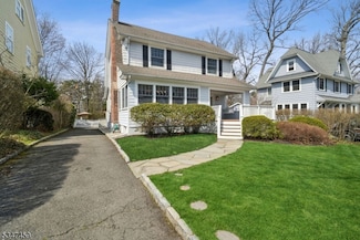 18 Duryea Rd, Montclair, NJ 07043