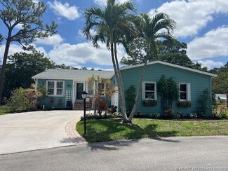 6453 S Ficus Ln, Lake Worth, FL 33462