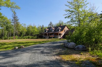 74 Joy Rd, Gouldsboro, ME 04607