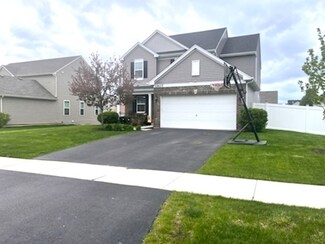 1907 Willoughby Ln, Joliet, IL 60431