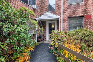 153 E Hartsdale Ave Unit 1B, Hartsdale, NY 10530