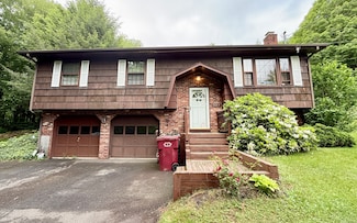 329 Allerton Rd, Naugatuck, CT 06770
