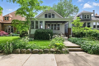 3154 S Pine Ave, Milwaukee, WI 53207