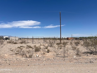 145 de Lara Estates Dr, Chaparral, NM 88081