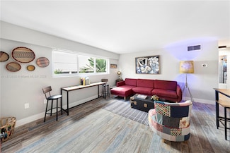 1614 West Ave Unit 306, Miami Beach, FL 33139