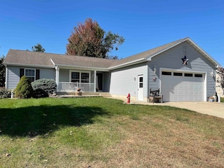 112 N Birch Cir, Janesville, IA 50647