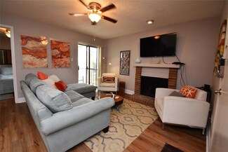 1901 Holleman Dr W Unit 406, College Station, TX 77840