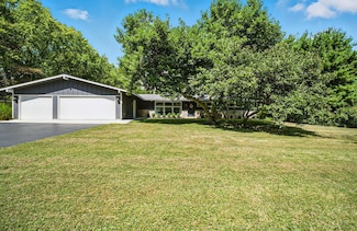 3216 Polley Rd, Columbus, OH 43221