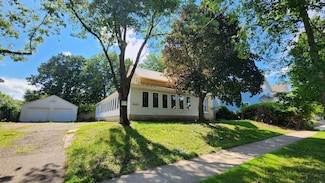 621 8th Ave N, Saint Cloud, MN 56303