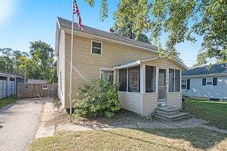 1408 Silverbrook Ave, Niles, MI 49120