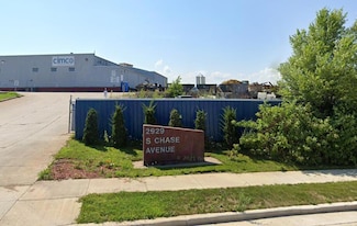 2929 S Chase Ave, Milwaukee, WI 53207