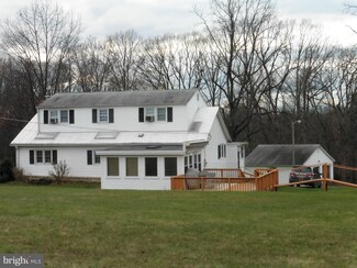 7714 Signal Hill Rd, Manassas, VA 20111