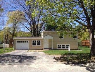 41 Sussex Ln, Worcester, MA 01602