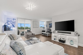 5500 NW 2nd Ave Unit 414, Boca Raton, FL 33487