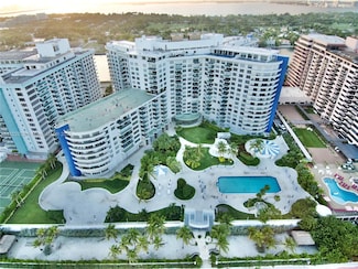 5151 Collins Ave Unit 428, Miami Beach, FL 33140