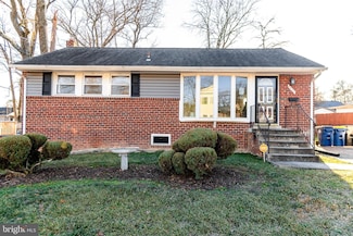 6430 Fairbanks St, New Carrollton, MD 20784