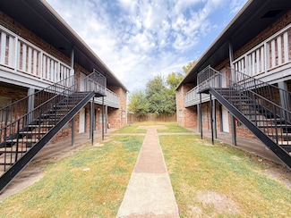 655 Adams St Unit 8, Beaumont, TX 77705