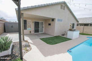 13558 W Saguaro Ln, Surprise, AZ 85374