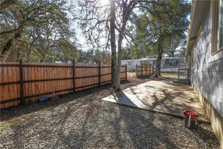 15555 Palm Ave, Clear Lake, CA 95422