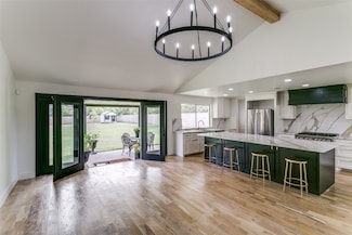 203 Oak Valley Dr, Colleyville, TX 76034