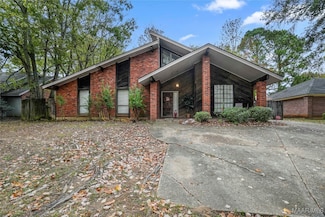 5724 Carriage Brook Rd, Montgomery, AL 36116