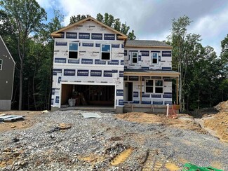 305 Dewey St, Morgantown, WV 26501