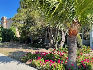 2108 W 157th St Unit 1, Gardena, CA 90249
