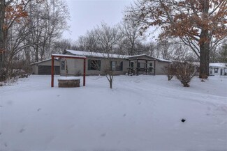 51103 Van Dr, Bristol, IN 46507
