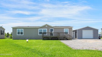 11507 Kindall Dr, Abbeville, LA 70510