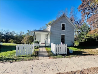 774 N Kennebec Ave, McConnelsville, OH 43756