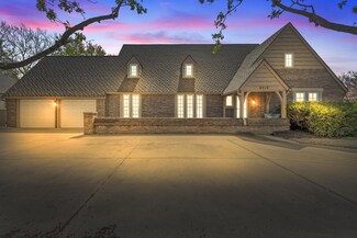 8319 E Overbrook St, Wichita, KS 67206
