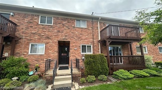 42342 Woodward Ave, Bloomfield Hills, MI 48304