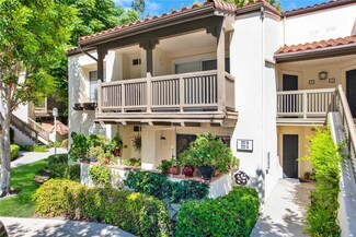 227 S Cross Creek Rd Unit A, Orange, CA 92869