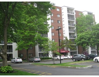12 9th St Unit 102, Medford, MA 02155