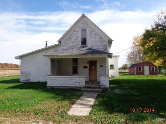 195 N 2nd St, Urbana, IN 46990