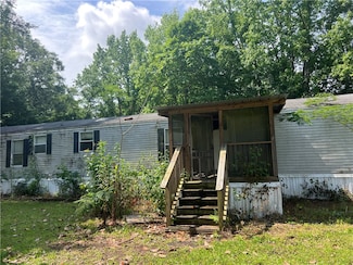 310 May Rd, Brunswick, GA 31525