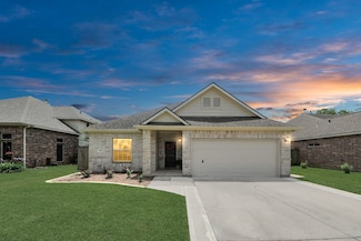 5018 Wimberly Ln, Baytown, TX 77523