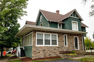 2105 Cleveland Ave NW, Canton, OH 44709