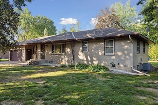 7041 Georgia Ave N, Brooklyn Park, MN 55428