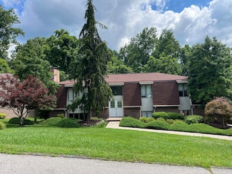 1232 Caribbean Dr, Kingsport, TN 37660