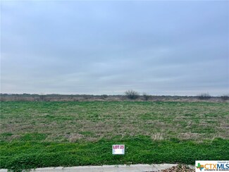 101 Saint Francois Ave, Port Lavaca, TX 77979