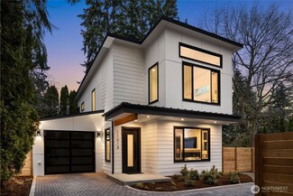 11018 104th Ave NE, Kirkland, WA 98033