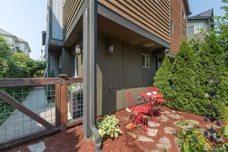 5937 California Ave SW Unit C, Seattle, WA 98136