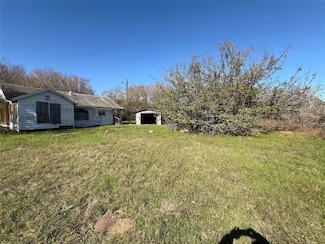 1155 2nd St, Hempstead, TX 77445