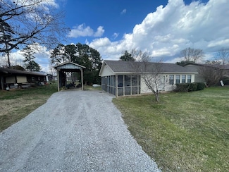27 Kenwood Dr, Springville, TN 38256