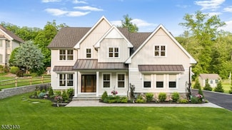 36 Woodmont Rd, Montville, NJ 07058